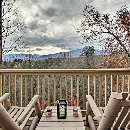 Gatlinburg Cabin With Pool Table And Hot Tub! Buitenkant foto