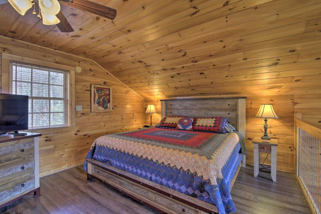 Gatlinburg Cabin With Pool Table And Hot Tub! Buitenkant foto
